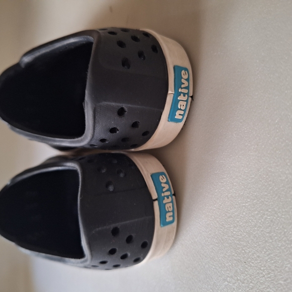 Kids Black and White Slip-On Shoes - Picture 2 of 4